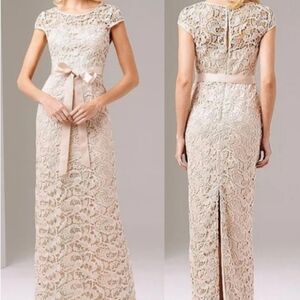 Elegant Lace Cap-Sleeve Maxi Dress in Blush